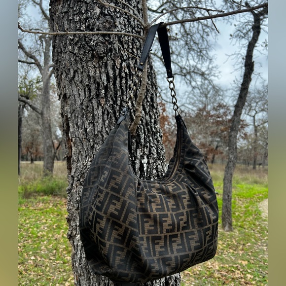 🖤 FENDI Zucca Borsa B Hobo Bag Made In ITALY Authentic! - Picture 8 of 16